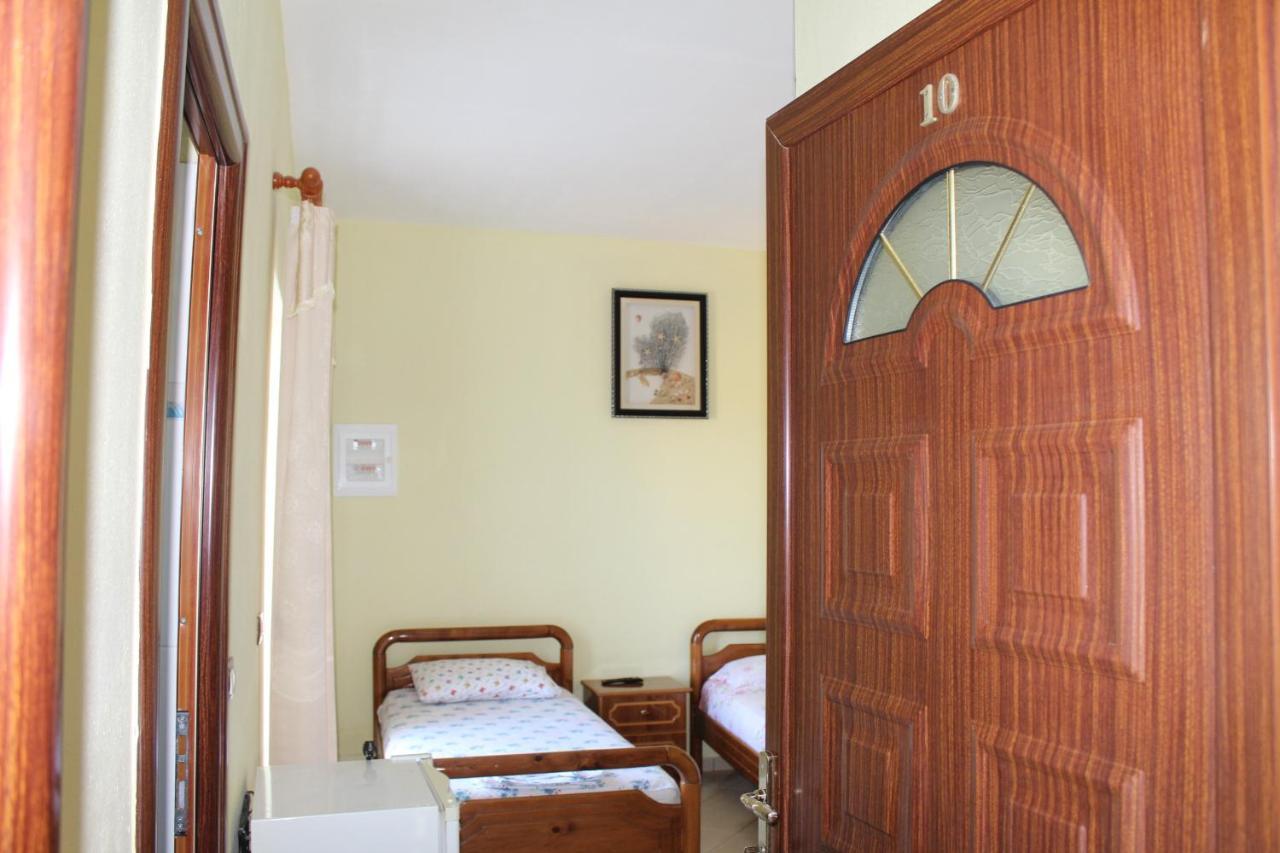 Esmeralda Hotel & Restaurant Ksamil Bagian luar foto