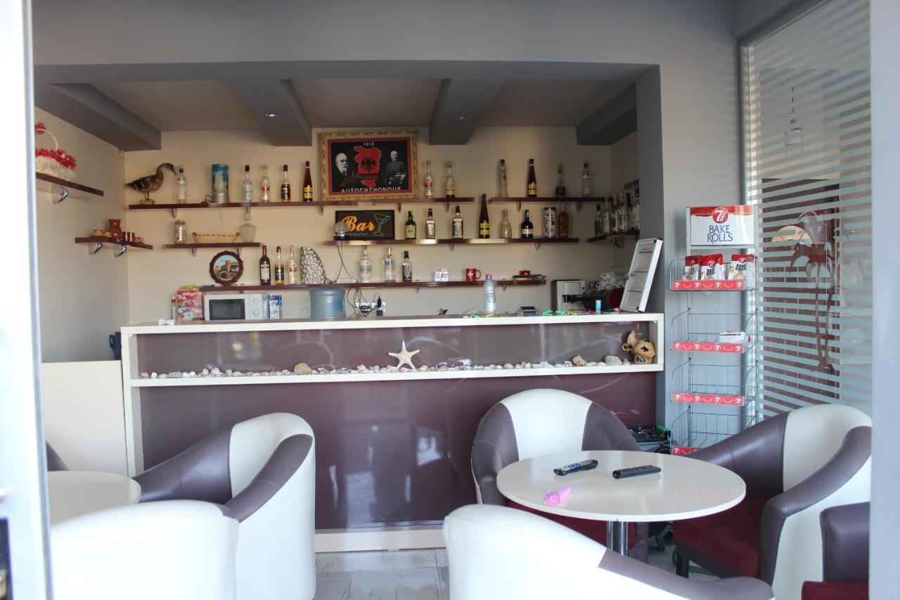 Esmeralda Hotel & Restaurant Ksamil Bagian luar foto