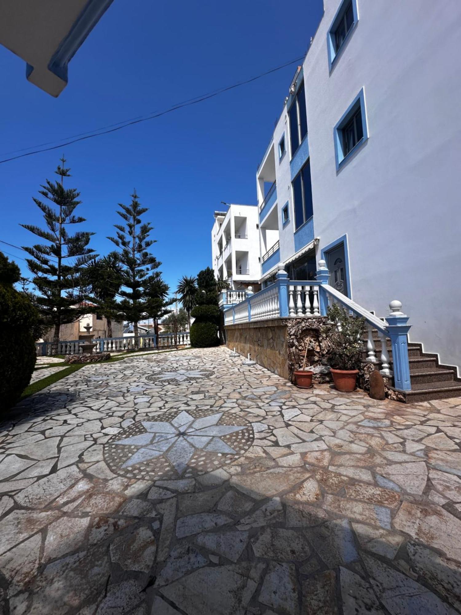 Esmeralda Hotel & Restaurant Ksamil Bagian luar foto